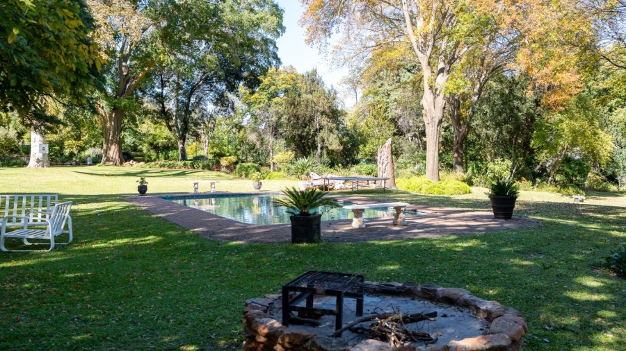 4 Bedroom Property for Sale in Wilkoppies North West